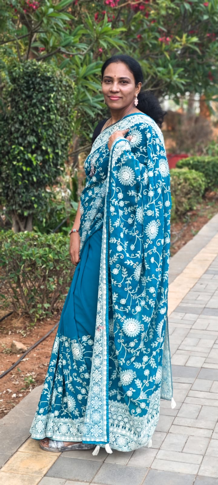 Blue Hand - embroidery chikankari half jaal saree
