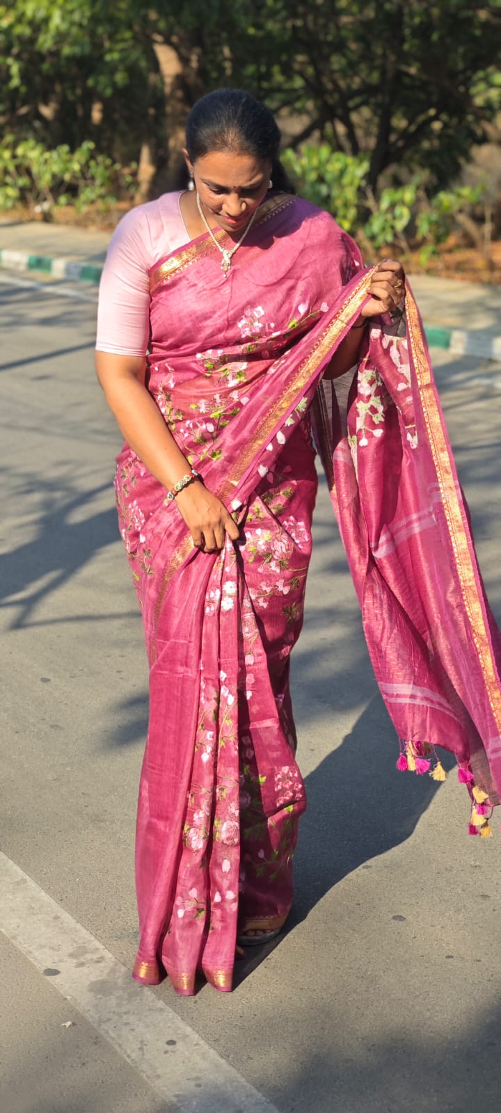 Linen Embroidery saree