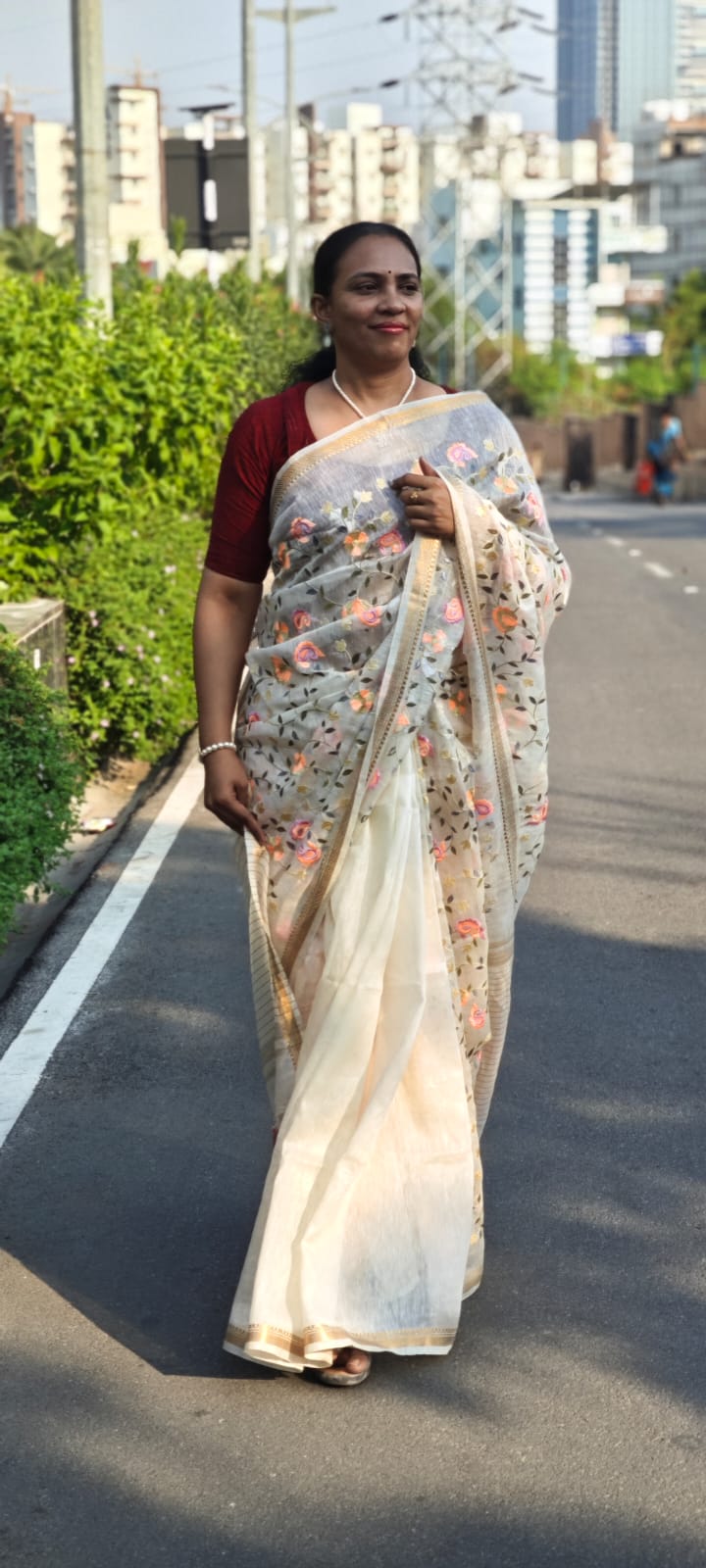 Linen Embroidery saree
