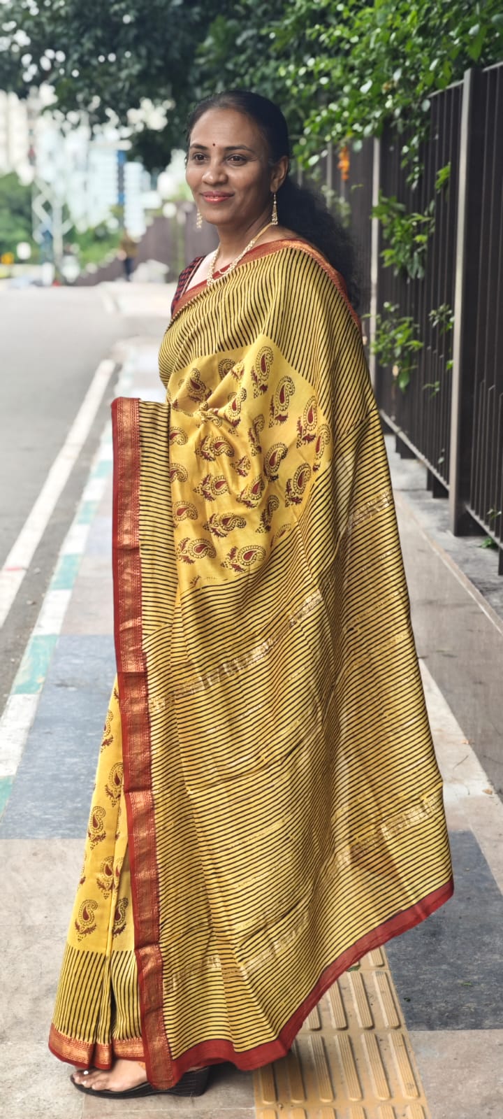 Hand Block Printed Maheshwari silk cotton saree