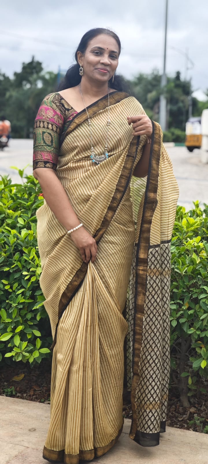 Hand Block Printed Maheshwari silk cotton saree