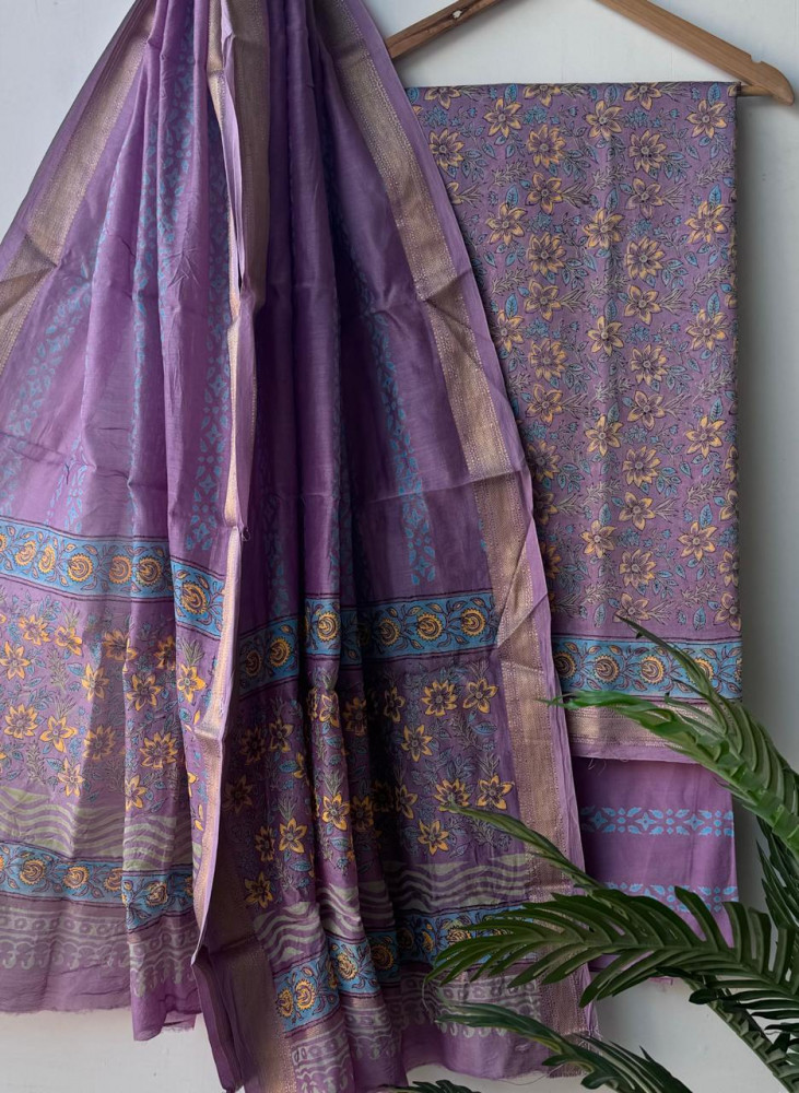 Image of Handcrafted Maheswari Silk Cotton Suit Set