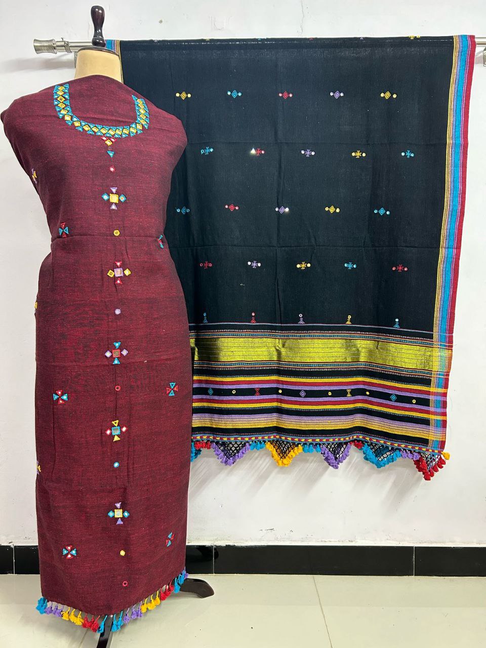 Kala Cotton Bhujodi Suit