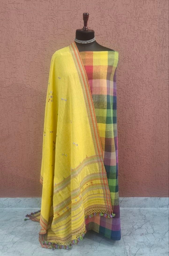 Image of Yellow Kala Cotton Bhujodi Dupatta