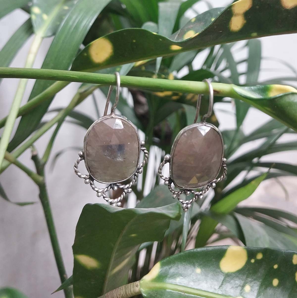 Vatave 925 Silver Earring With Real Gemstone for Daily Use