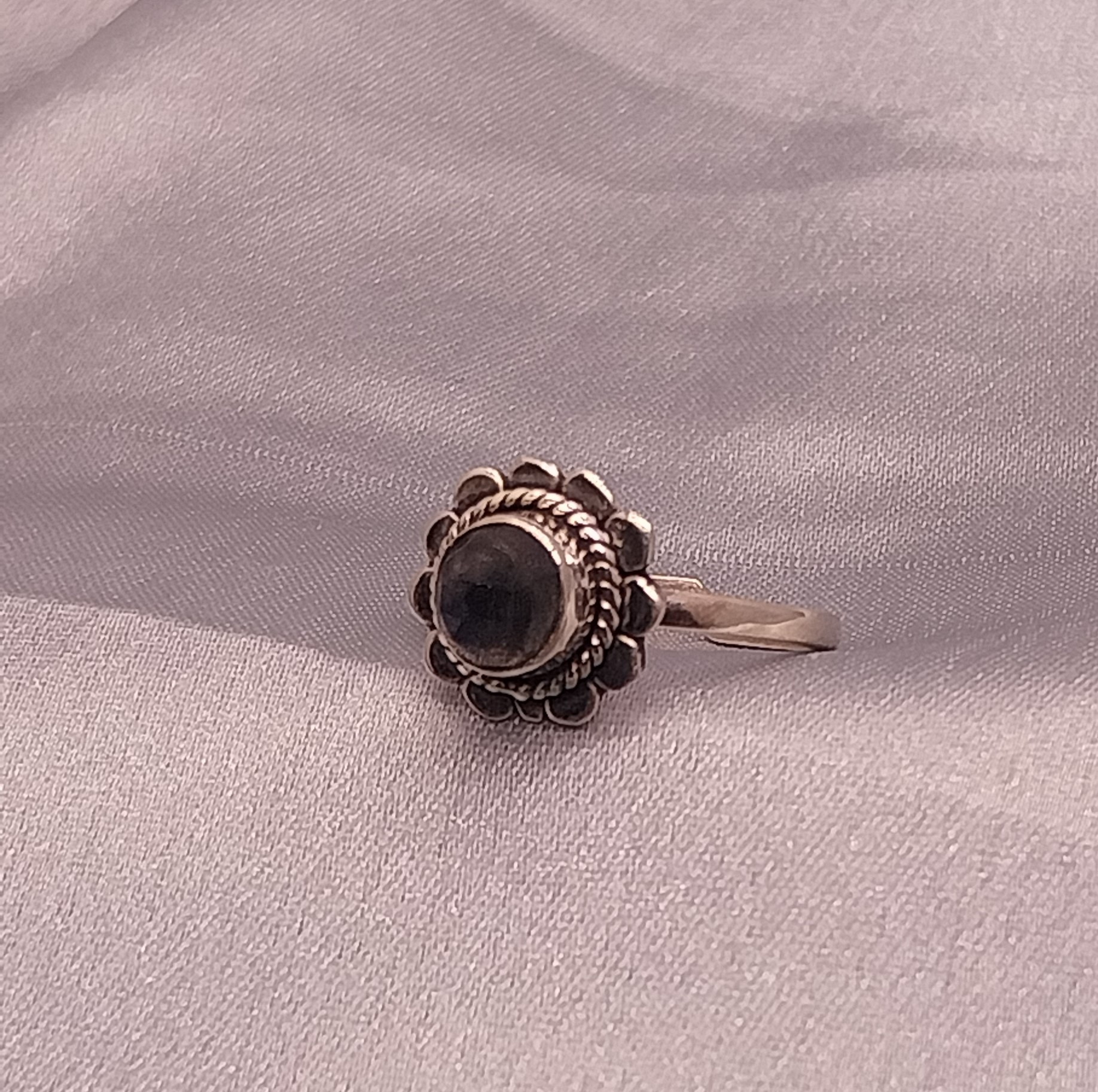 VATAVE 925 SILVER RING WITH LABORIDE GEMSTONE FOR GIRLS AND WOMEN