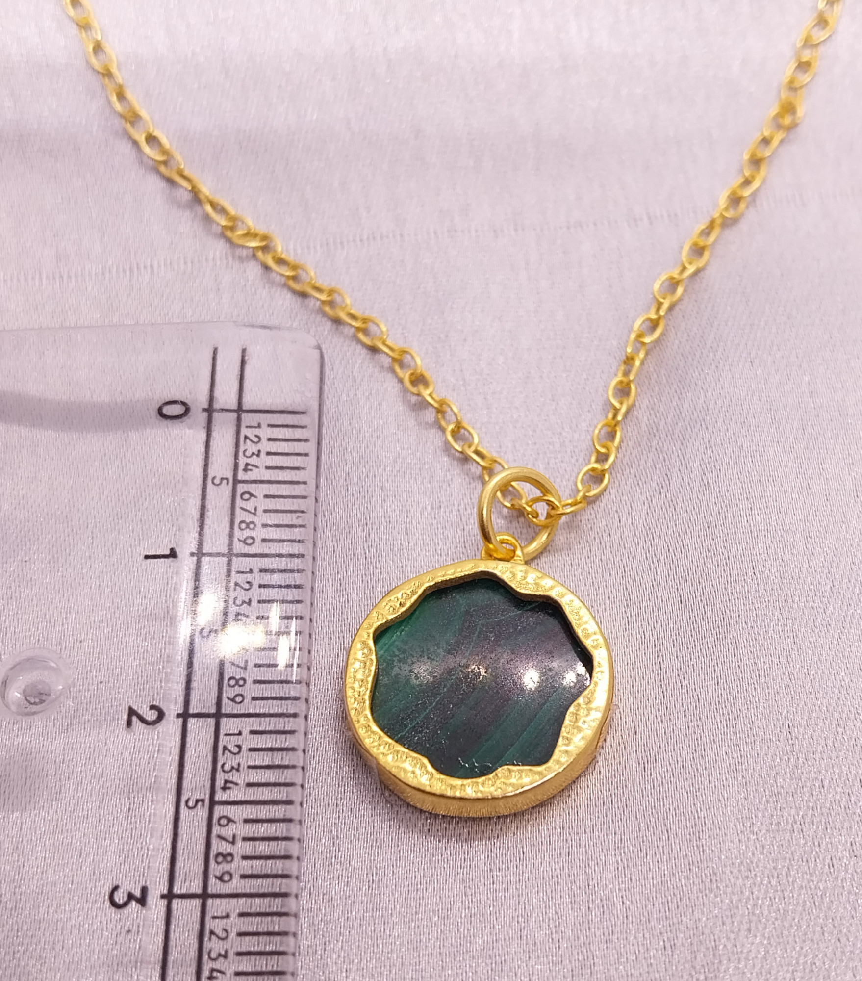 VATAVE 18k GOLD PLATED BRASS JEWELRY NECKLACE WITH MALCHITE GEMSTONE