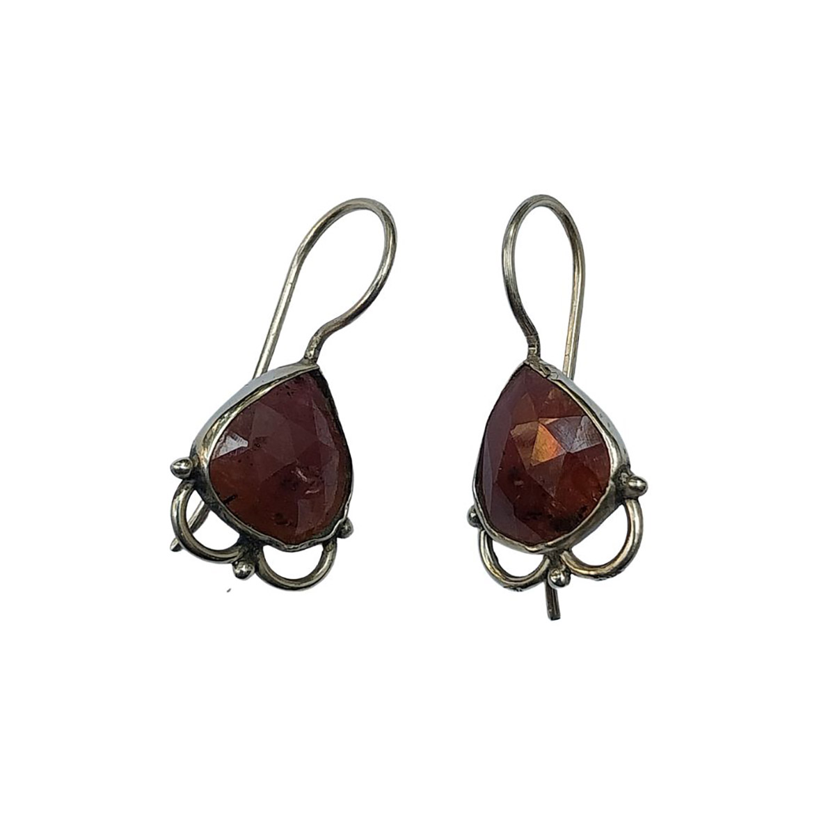 Vatave 925 Silver Earrings With Tringle Shape Gemstone