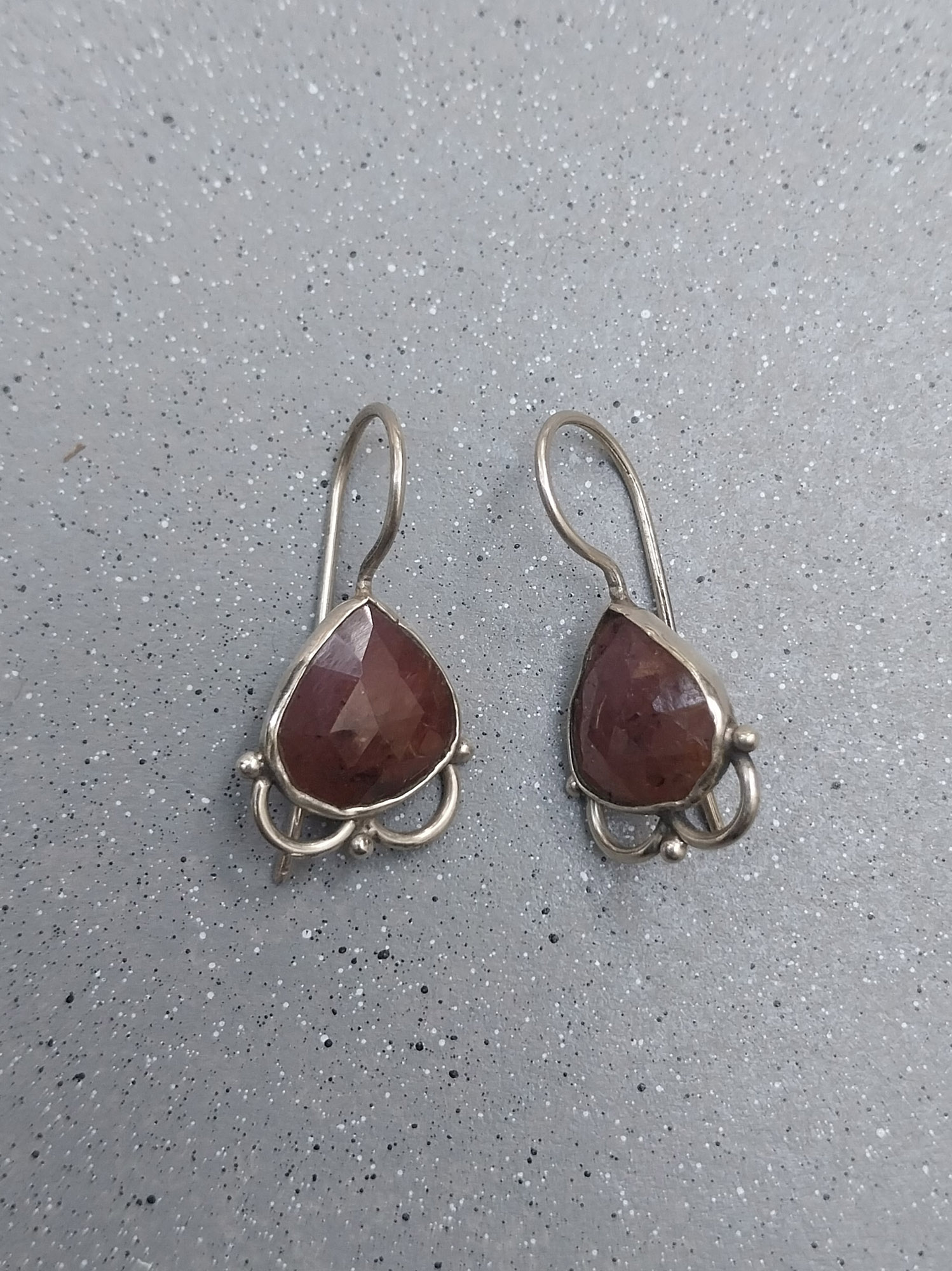 Vatave 925 Silver Earrings With Tringle Shape Gemstone