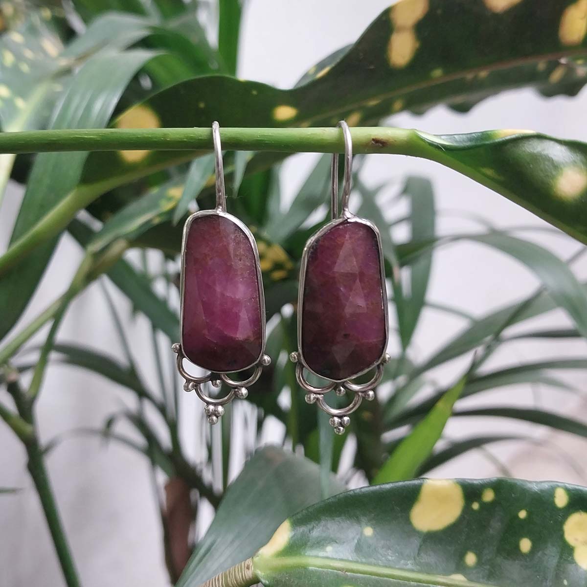 VATAVE 925 Silver Earring With Rectangle Shape Gemstones