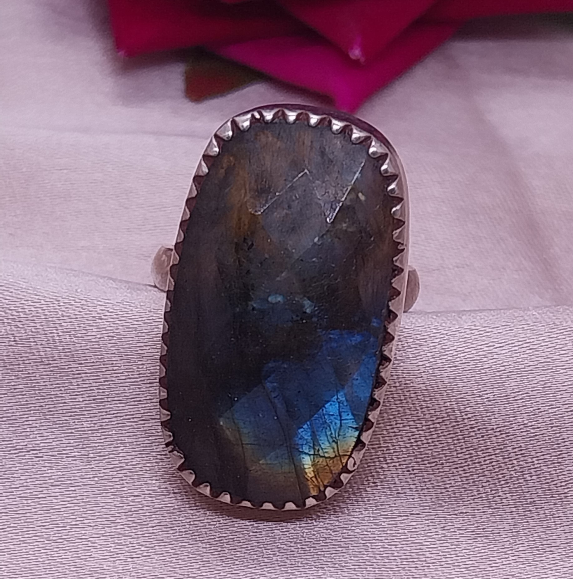 925 SILVER RING WITH LABORIDE GEMSTONE FOR GIRLS AND LADIES