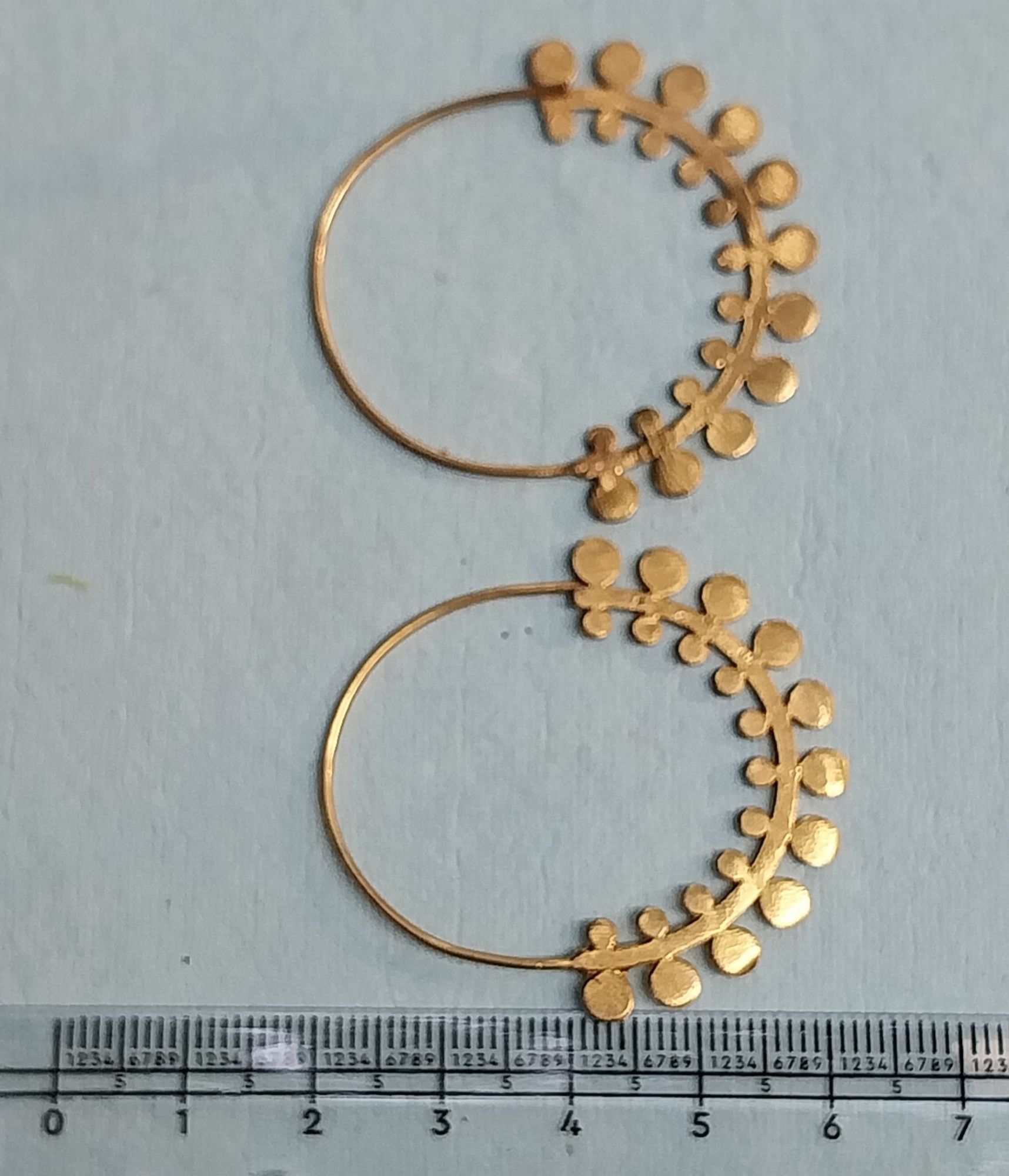 VATAVE Designer Brass Earring In Gold Polish For Party Wear