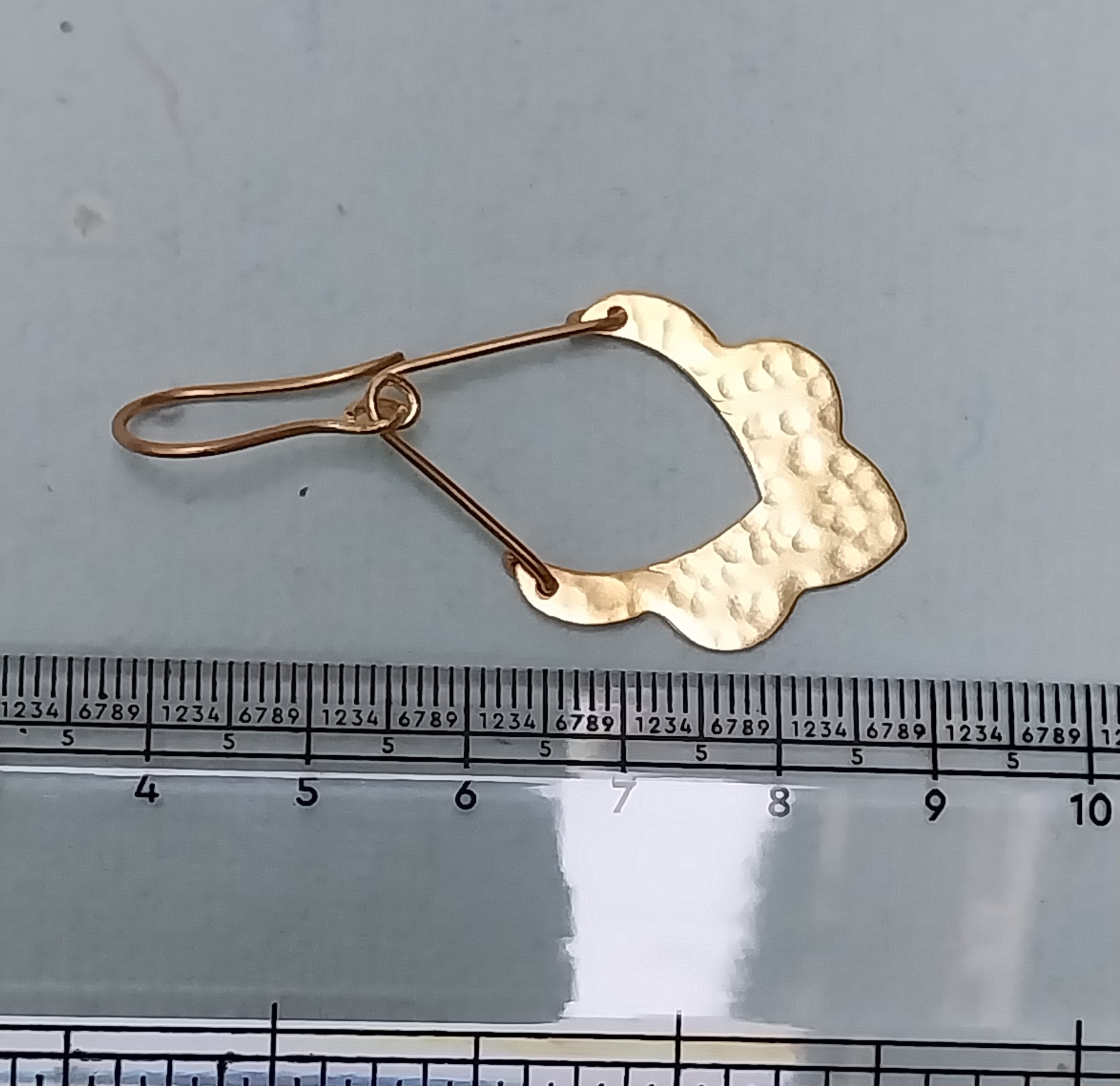 VATAVE SMALL FANCY 22k GOLD PLATED BRASS EARRINF FOR GIRLS AND WOMEN