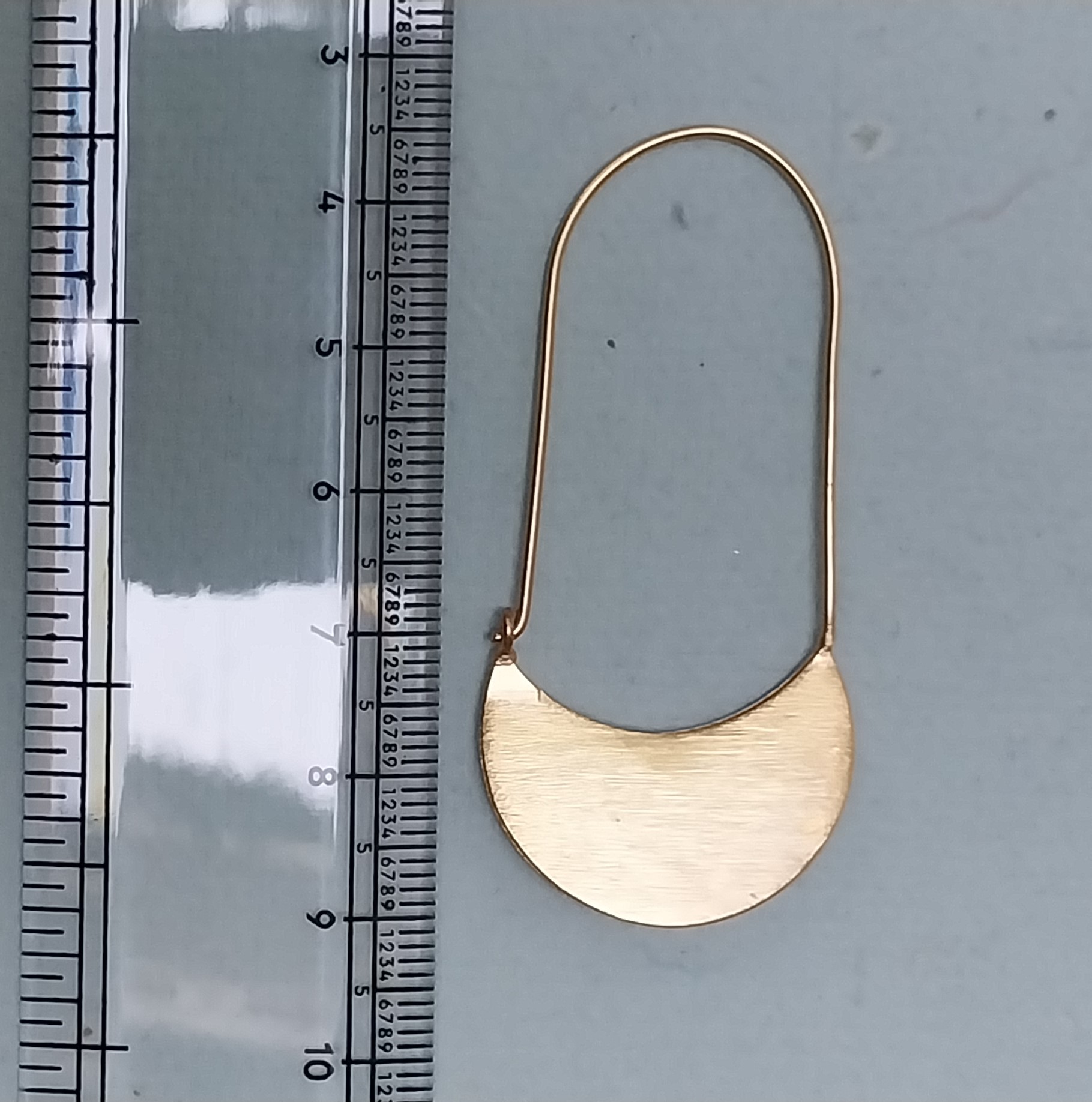 VATAVE 22k GOLD PLATED HALF CIRCLE BRASS EARRING FOR GIRLS AND WOMEN