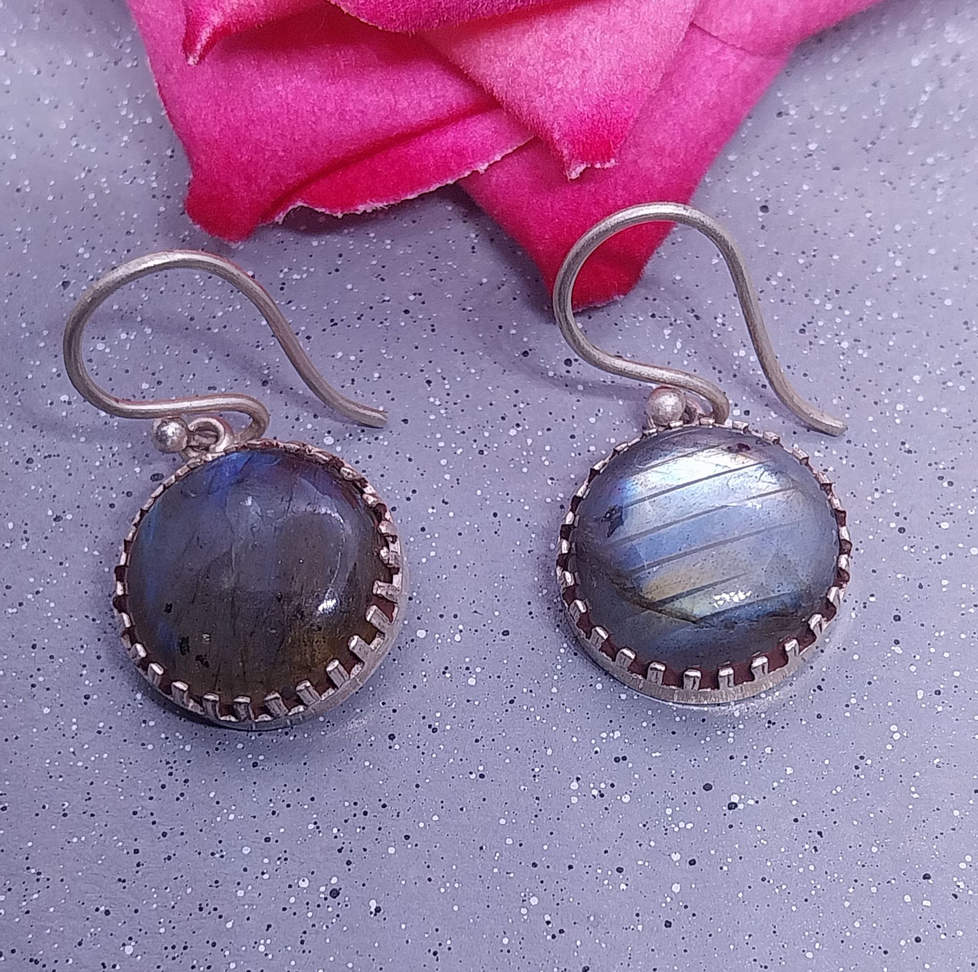 VATAVE 925 SILVER EARRING WITH ROUND SHAPE LABORIDE GEMSTONE FOR GIRLS AND WOMEN