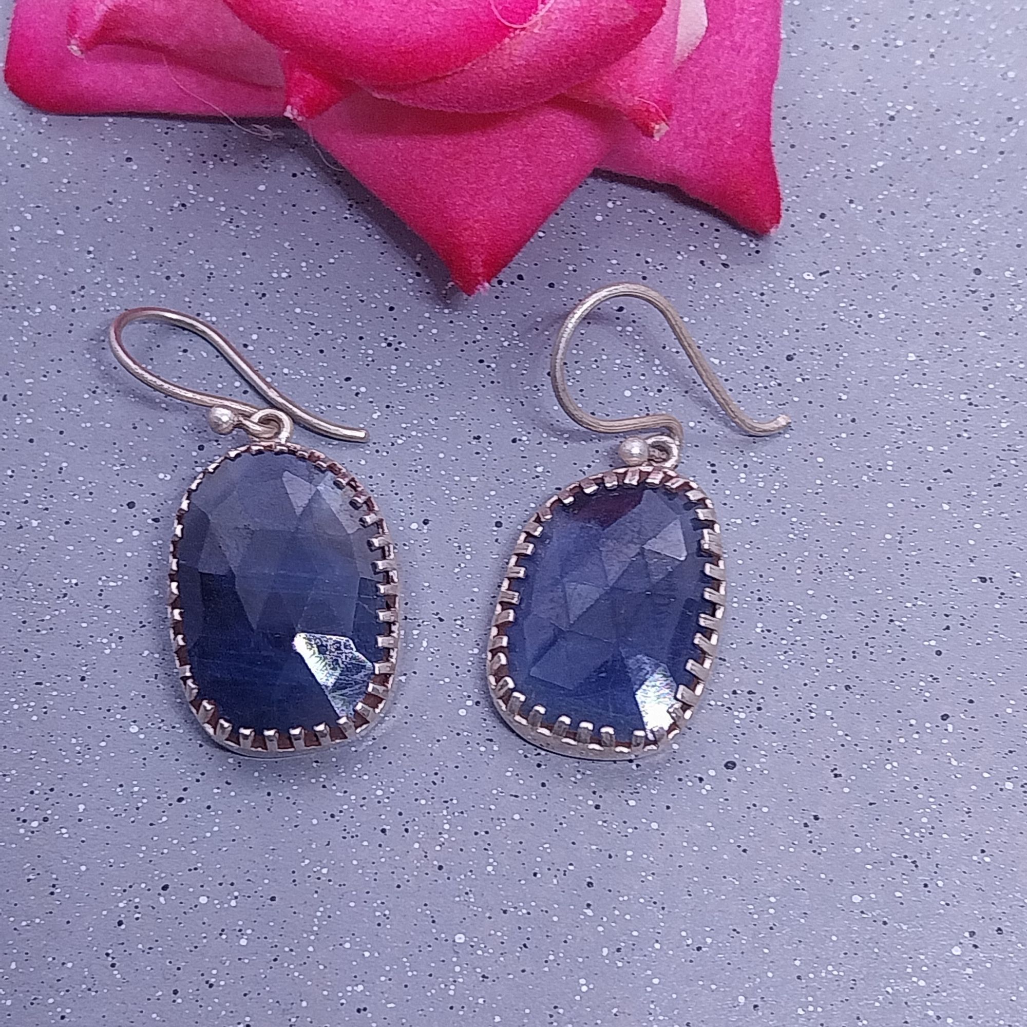 VATAVE 925 SILVER EARRING WITH BLUE COLOR GEMSTONE FOR OFFICE AND PARTY WEAR