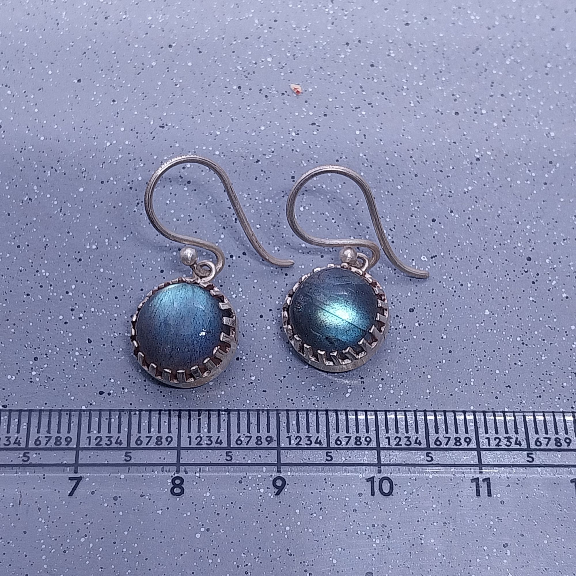 925 SILVER EARRING WITH LABORIDE GEMSTONE FOR GIRLS AND LADIES