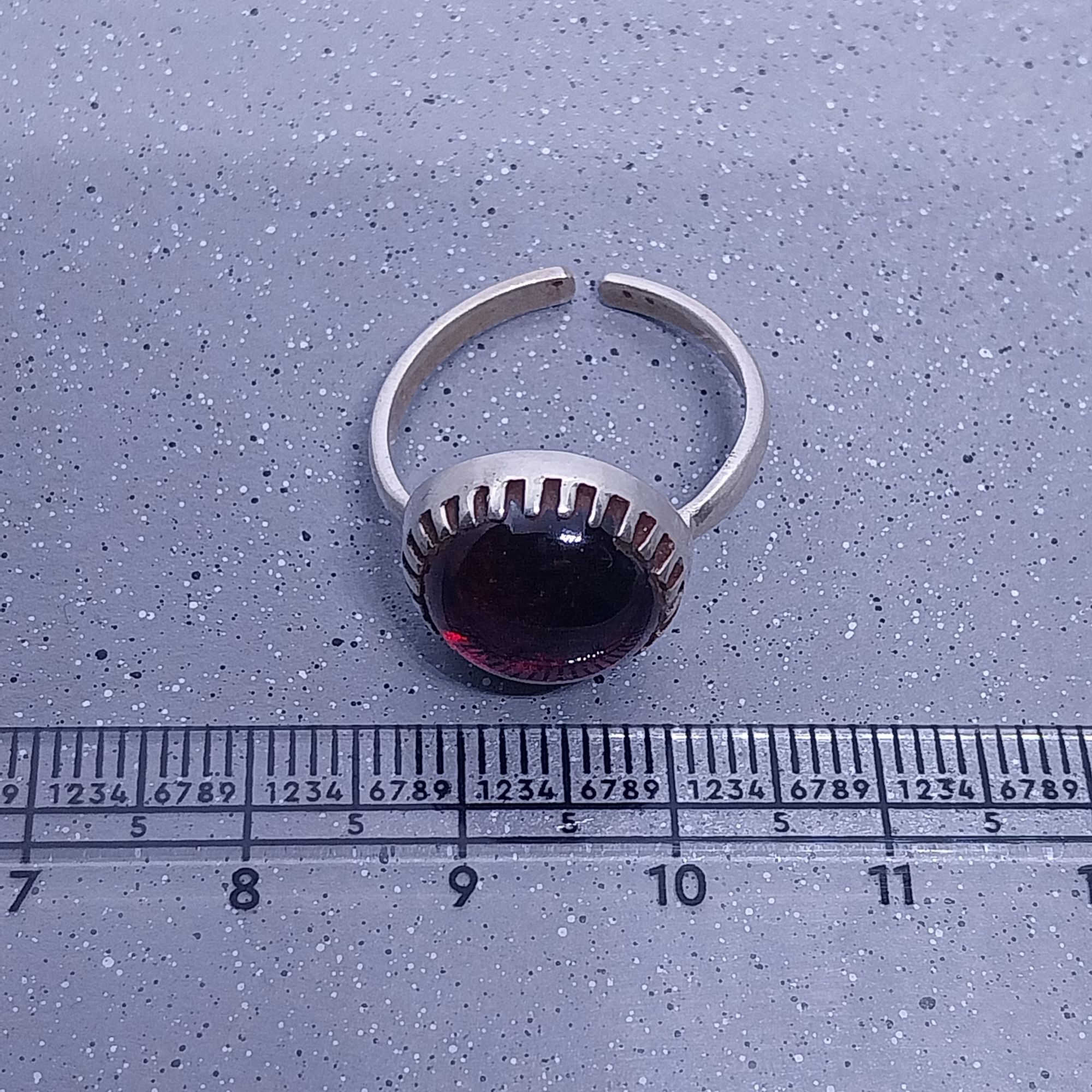 VATAVE 925 SILVER RING WITH GARNET GENSTONE FOR GIRLS AND WOMEN