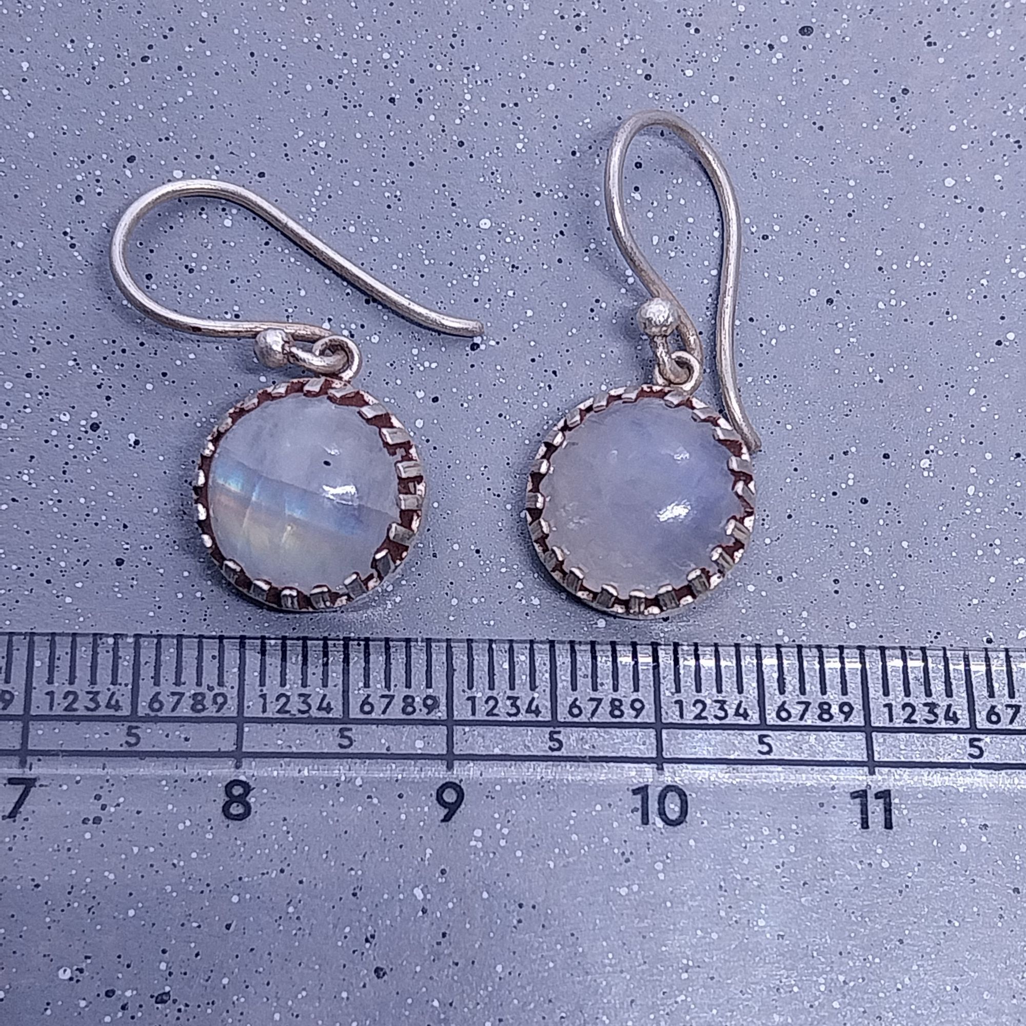VATAVE 925 SILVER JEWELRY EARRING WITH MOONSTONE FOR ALL OCASSION