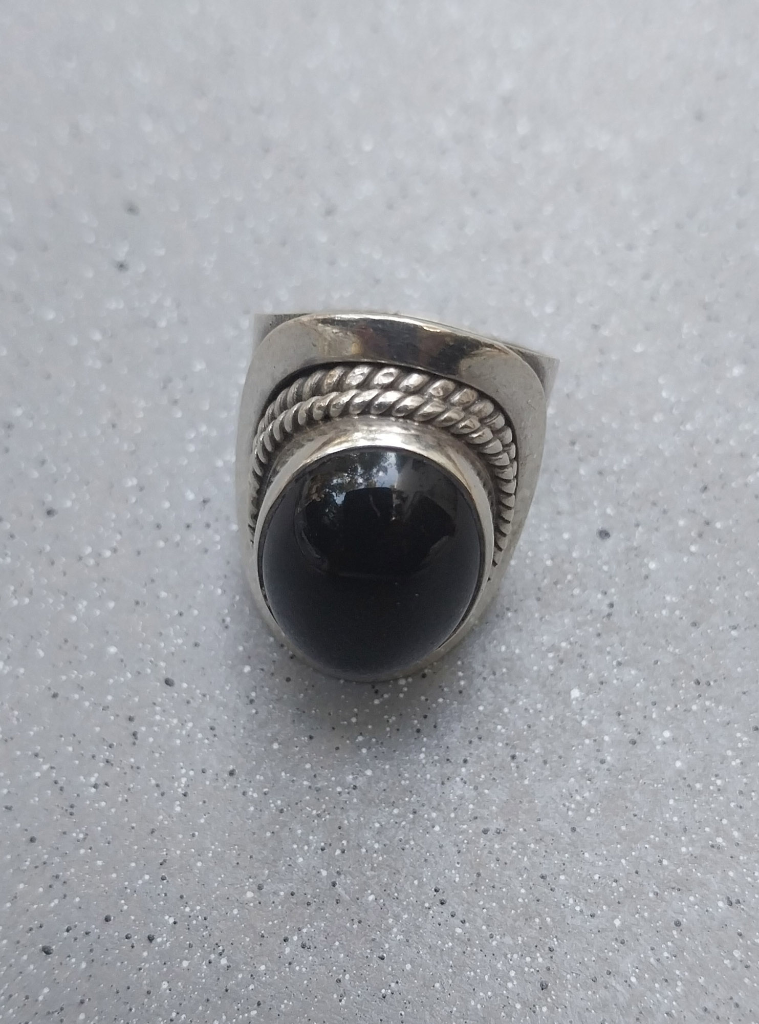 Vatave 925 Silver Ring With Black Onyx Gemstone