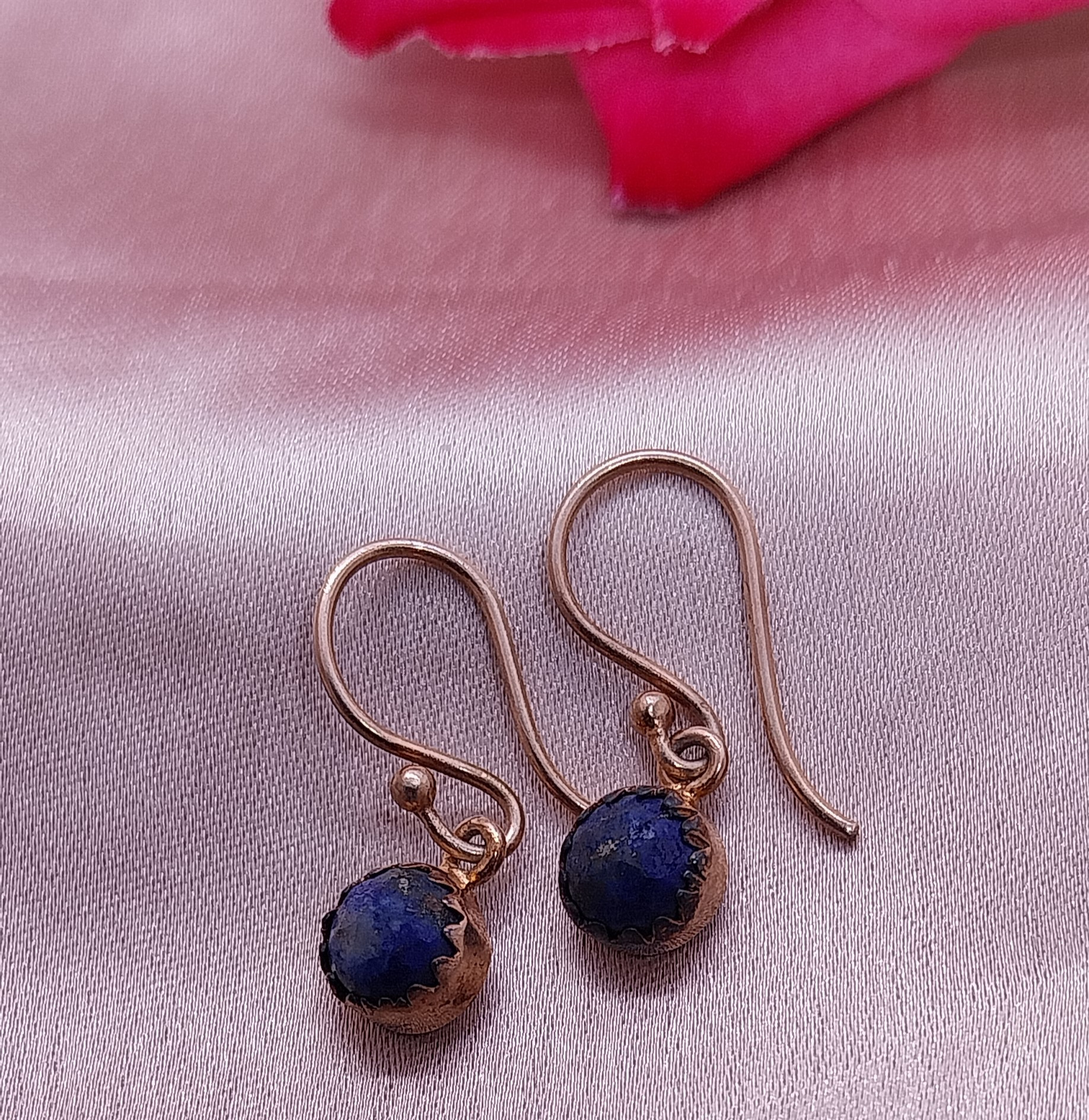 VATAVE 925 SILVER EARRING WITH LAPIS GEMSTOE FOR GIRS DAILY USE IN ROSE GOLD POLISH