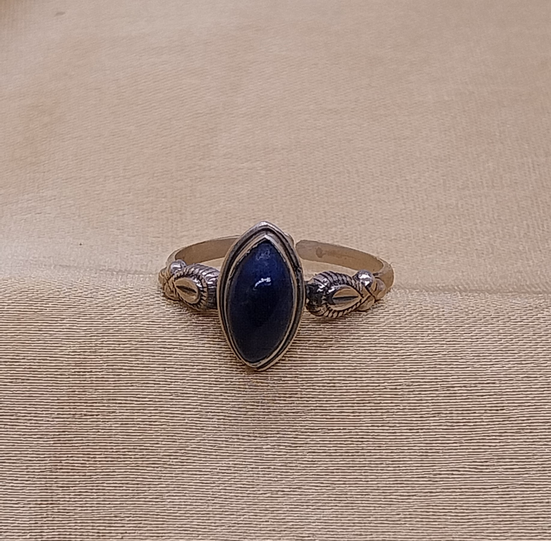 VATAVE 925 SILVER RING WTH LAPIS GEMSTONE FOR GIRS AND WOMEN