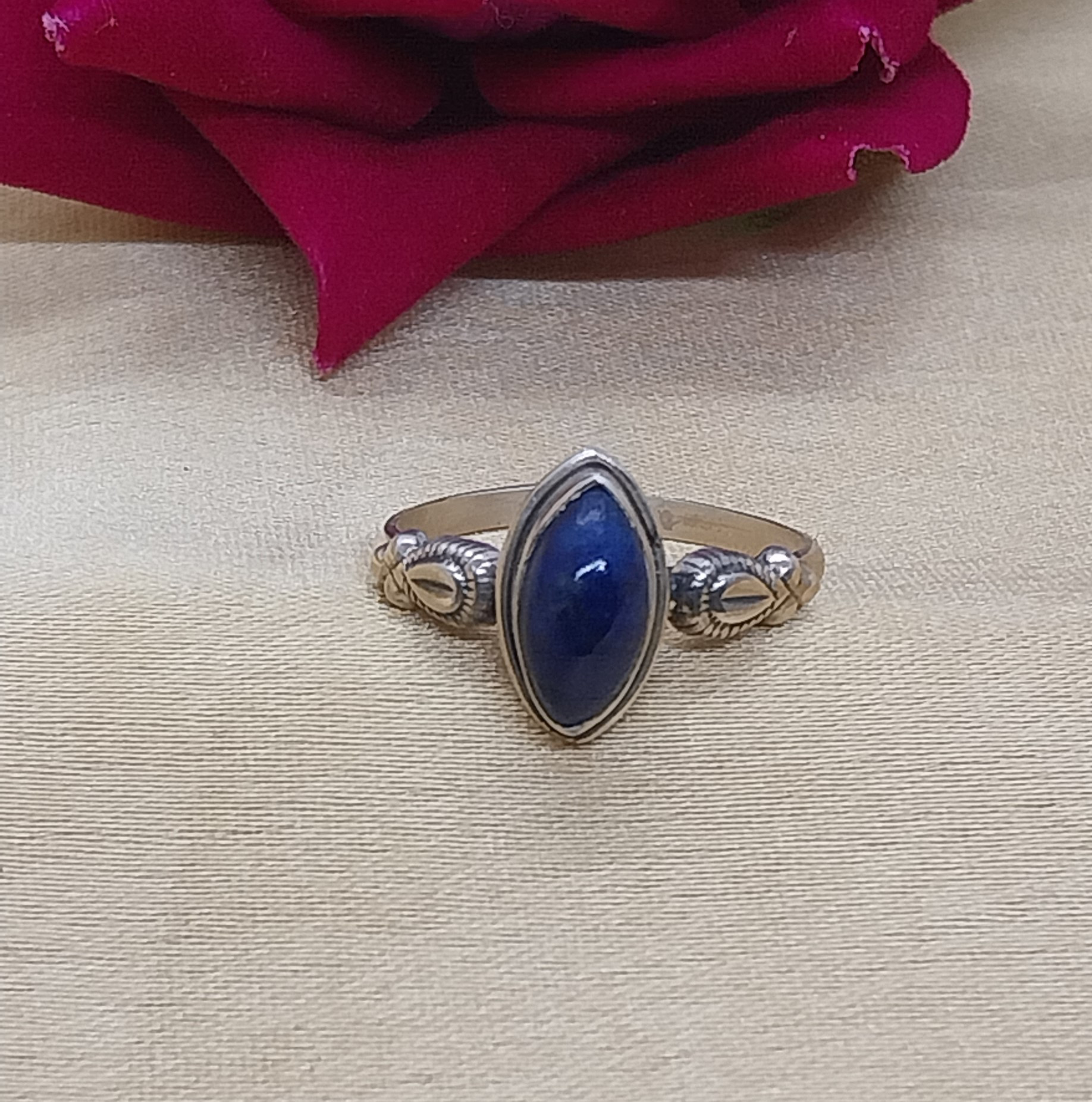 VATAVE 925 SILVER RING WTH LAPIS GEMSTONE FOR GIRS AND WOMEN