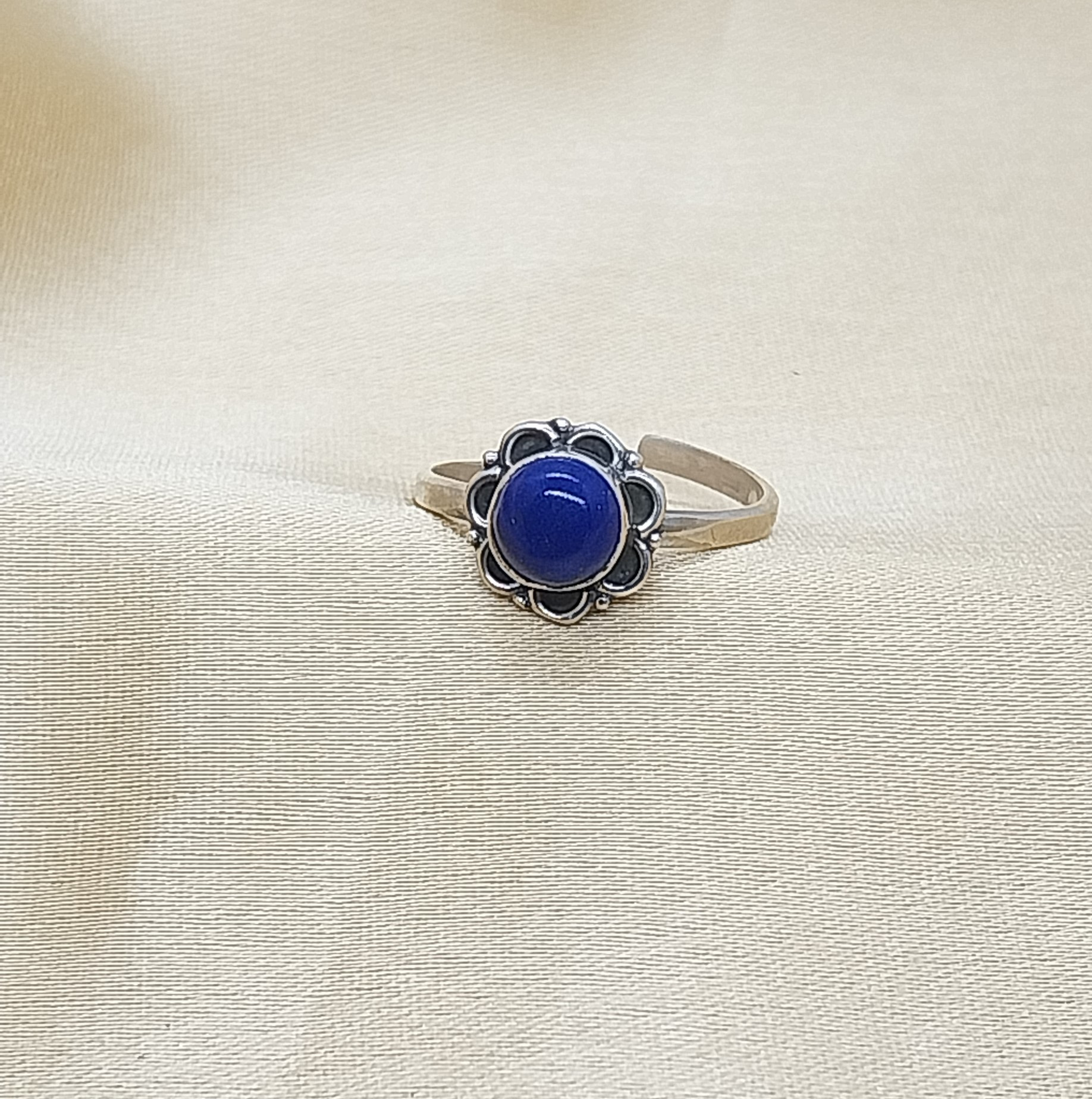 VATAVE 925 SILVER RING WITH BLUE GEMSTONE FOR GIRLS AND WOMEN