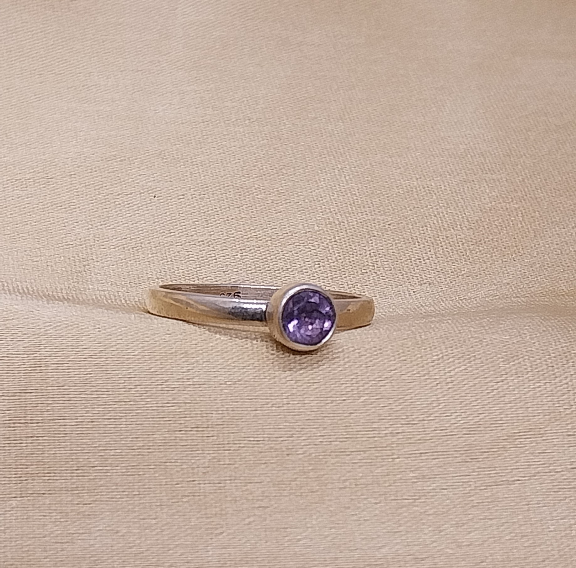 VATAVE 925 SILVER RING WITH AMETHYST GEMSTONE FOR GIRLS AND WOMEN