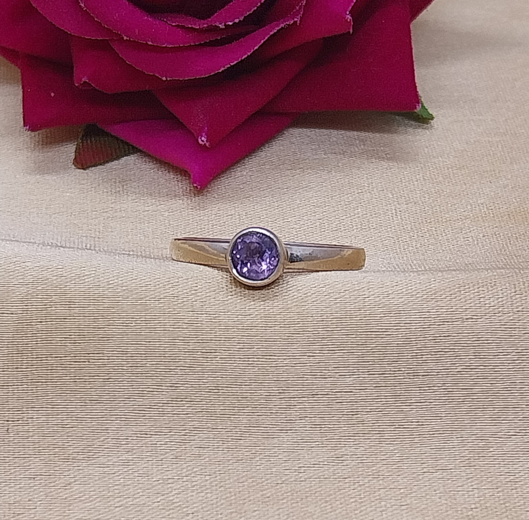 VATAVE 925 SILVER RING WITH AMETHYST GEMSTONE FOR GIRLS AND WOMEN