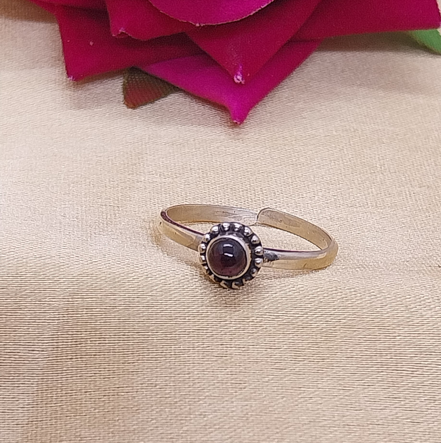 VATAVE 925 SILVER EARRING WITH GARNET GEMSTONE FOR GIRLS AND WOMEN