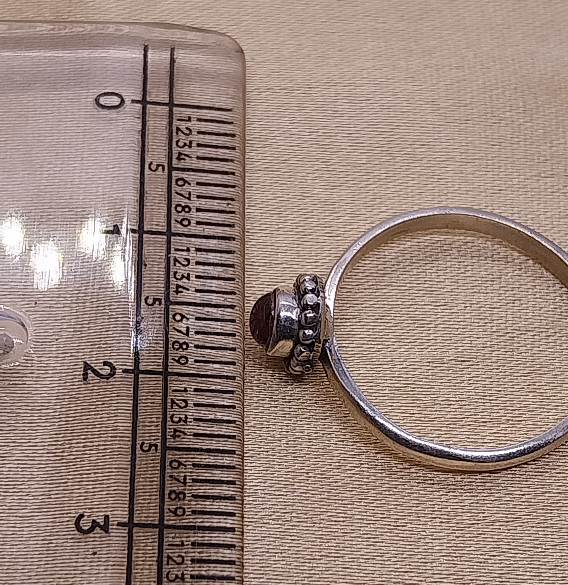 VATAVE 925 SILVER EARRING WITH GARNET GEMSTONE FOR GIRLS AND WOMEN