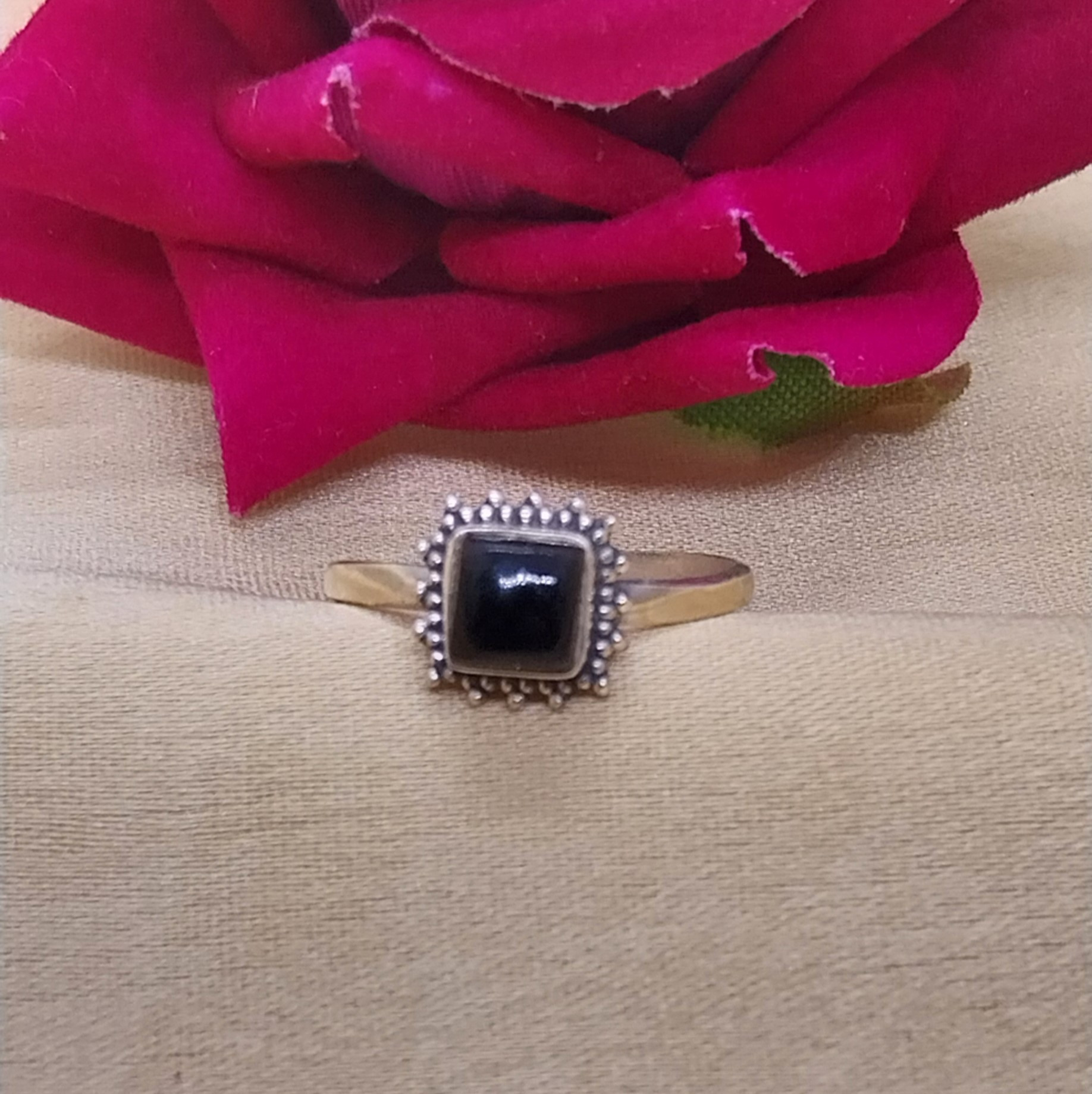 VATAVE 925 SILVER RING WITH BLACK ONYX GEMSTONE FOR GIRLS AND WOMEN