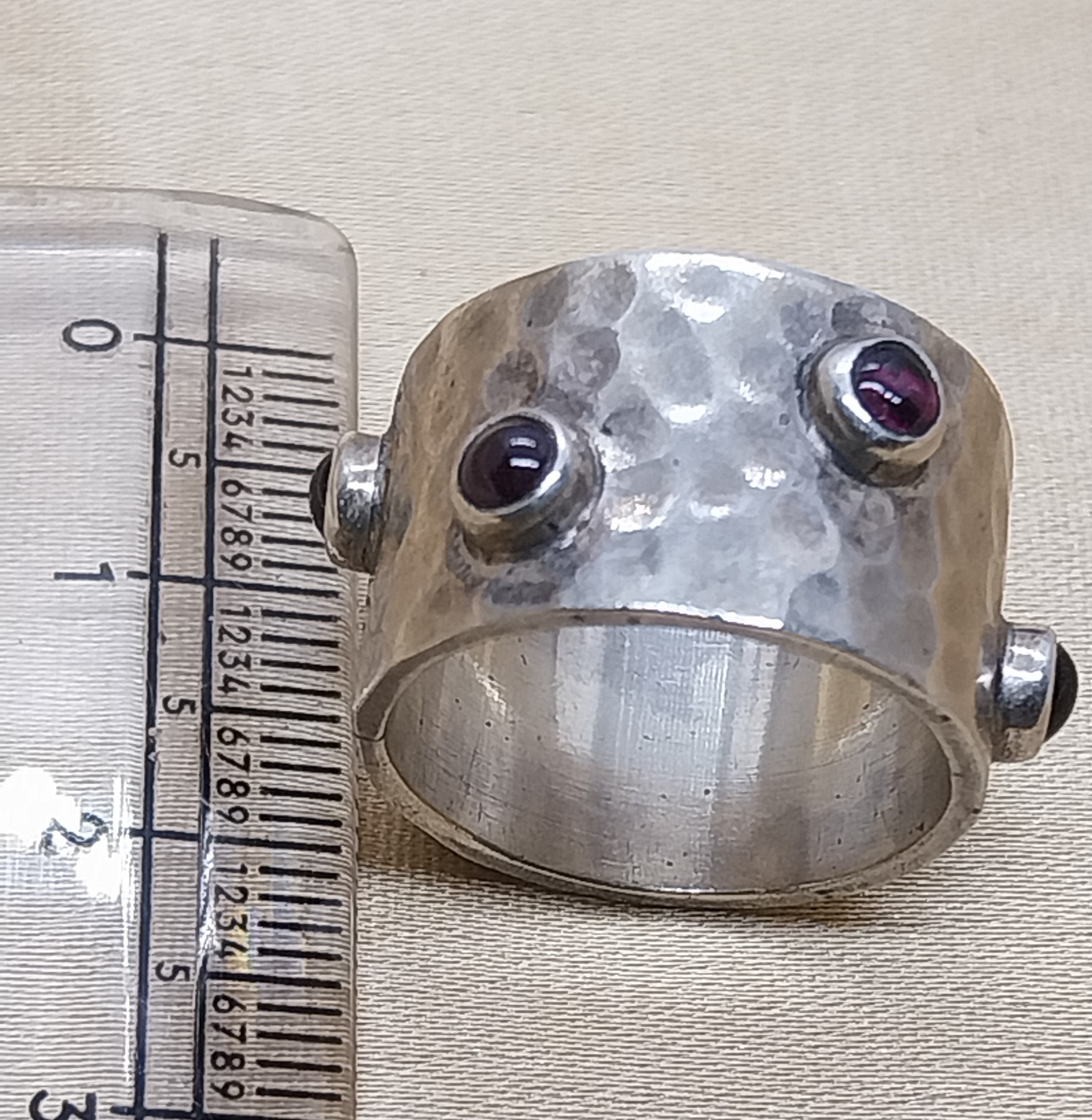 VATAVE 925 SILVER RING WITH GARNET GEMSTONE FOR GIRLS AND WOMEN