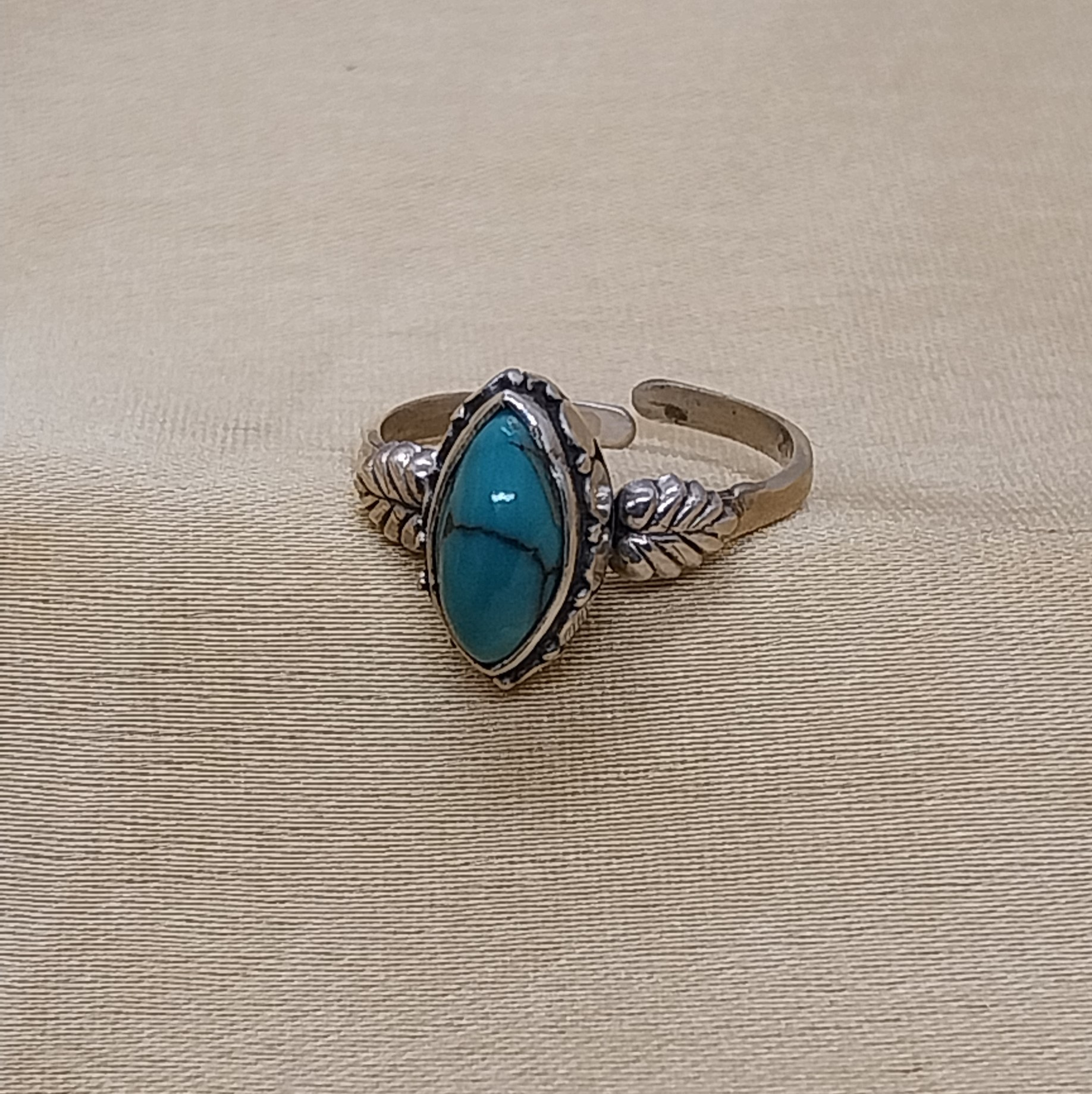 VATAVE 925 SILVER RING WITH TURQUISE GEMSTONE FOR GIRLS AND WOMEN