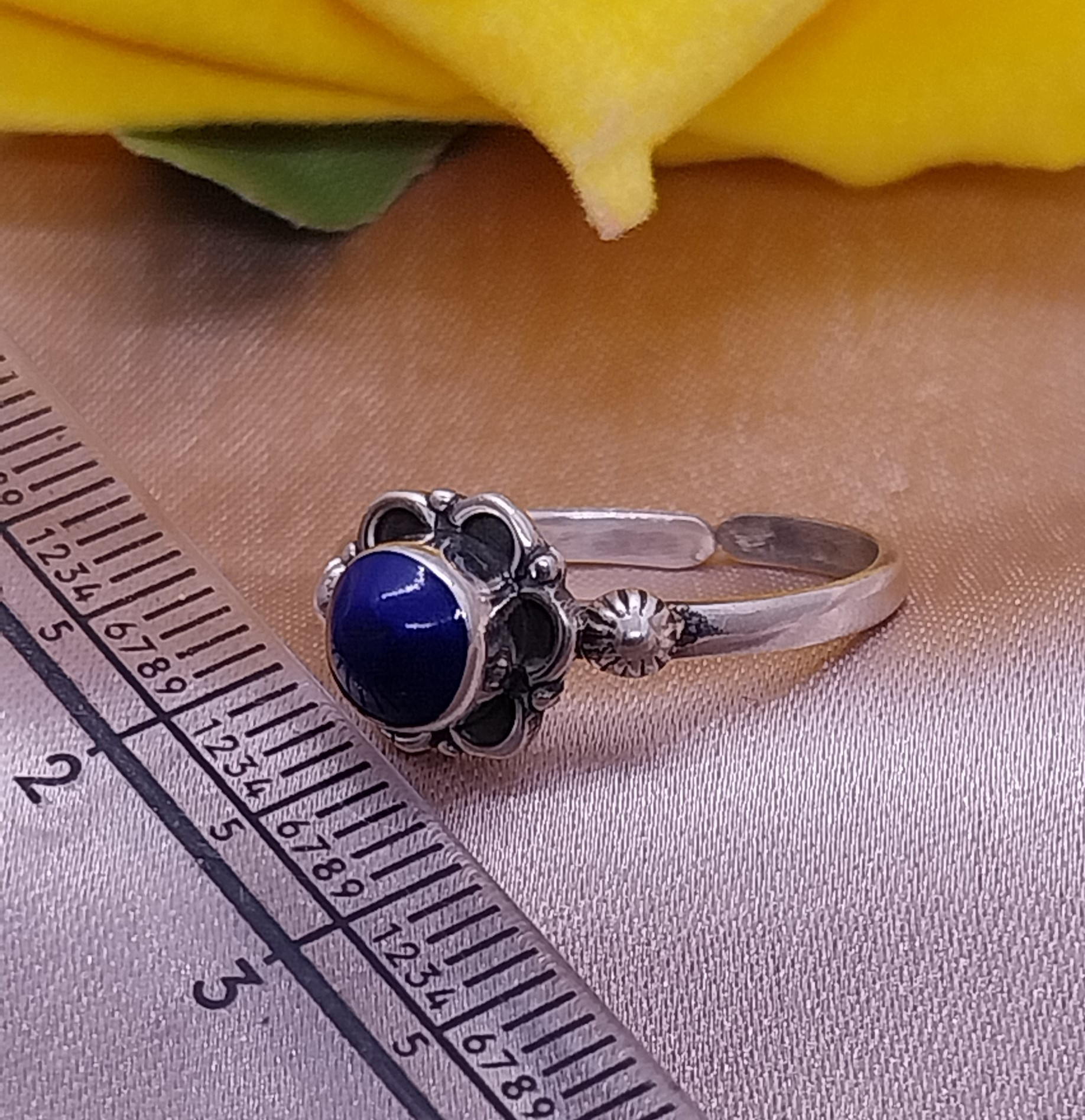 VATVAE 925 SILVER RING WITH ROUND SHAPE LAPIS GEMSTONEFOR GIRLS FOR ALL OCASSION