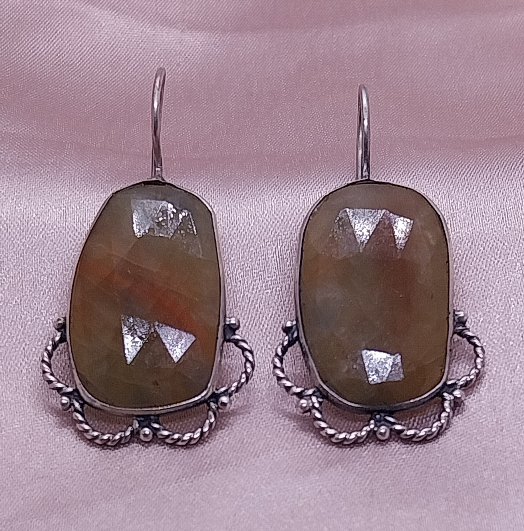 VATAVE 925 SILVER EARRING FOR GIRLS AND WOMEN OVAL SHAPE YELLOW COLOR GEMSTONE FOR GIRLS AND WOMEN