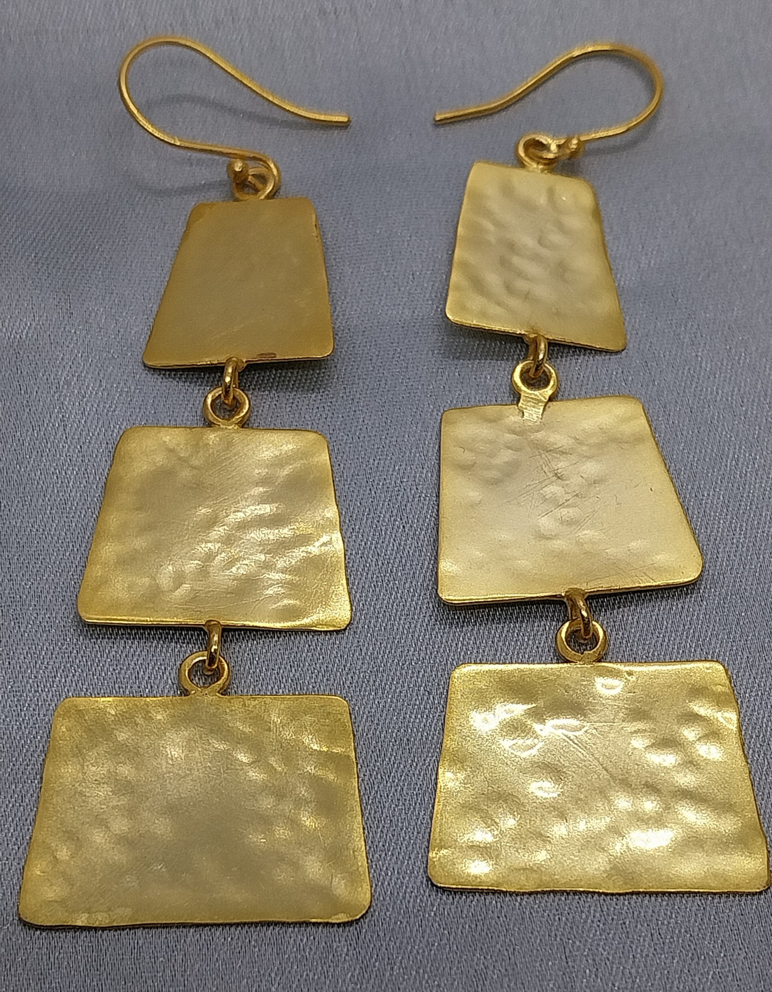 VATAVE 22k GOLD PLATED BRAS DESIGNER EARRING FOR GIRLS AND WOMEN GILS