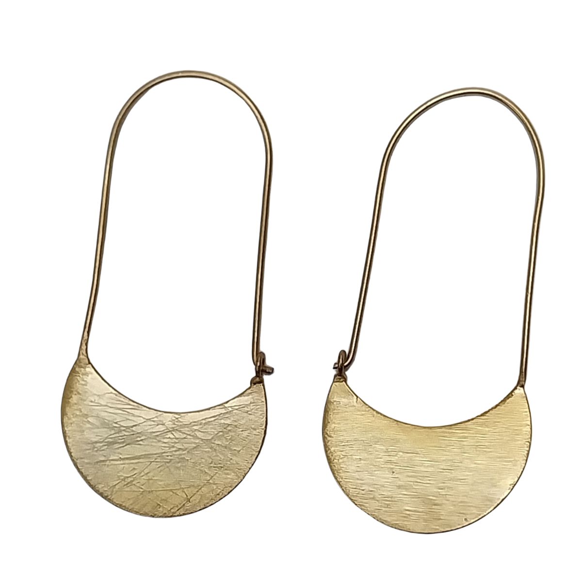 VATAVE 22k GOLD PLATED HALF CIRCLE BRASS EARRING FOR GIRLS AND WOMEN
