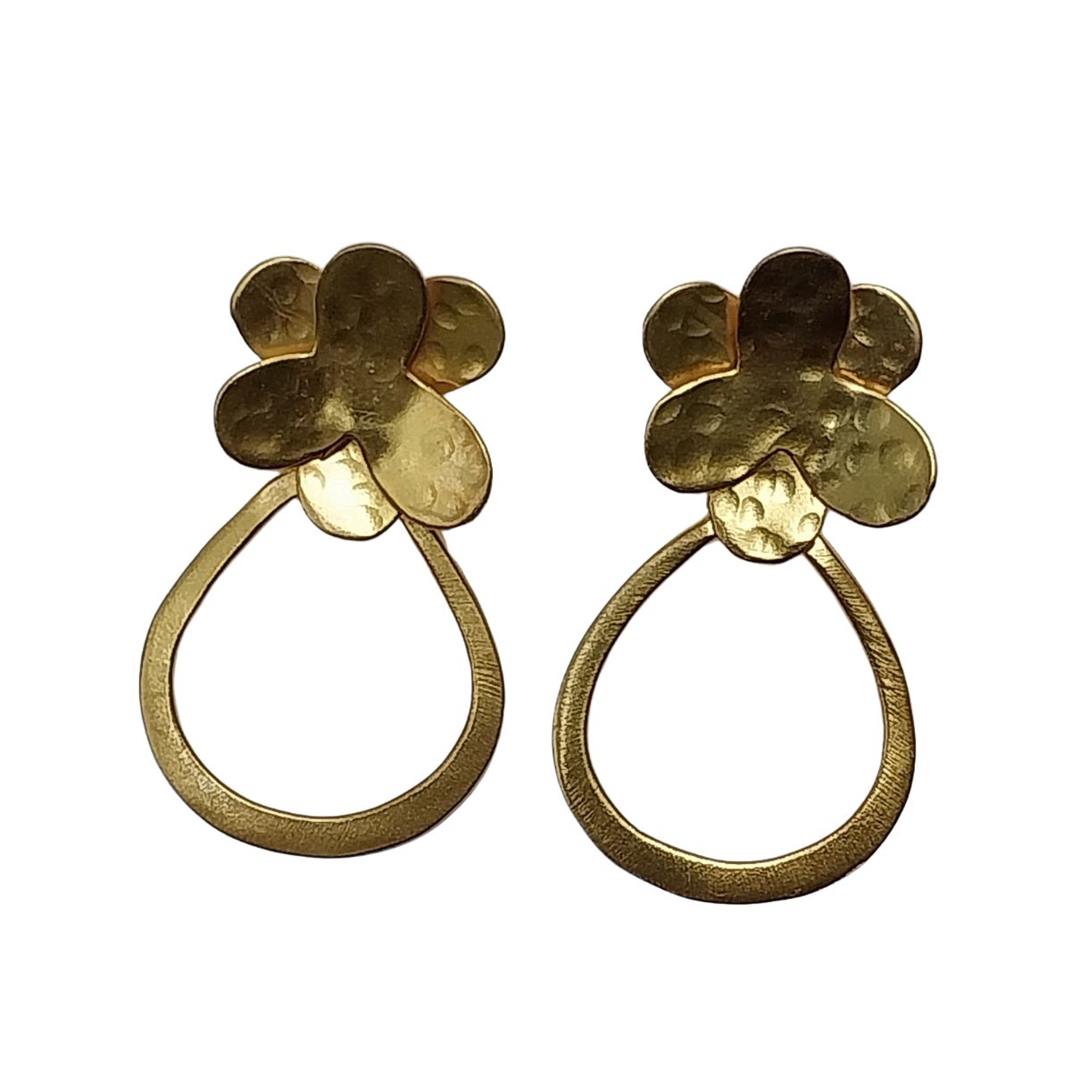 VATAVE FLOWER 22k GOLD PLATED BRASS EARRING FOR GIRLS AND WOMEN