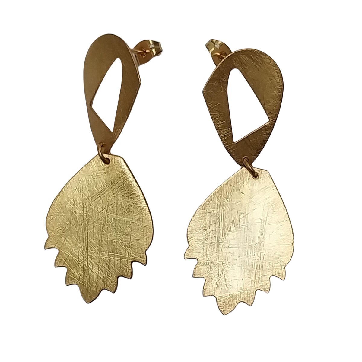 VATAVE 22k GOLD PLATED OVAL SHAPE BRASS EARRING FOR LADIES AND GIRLS