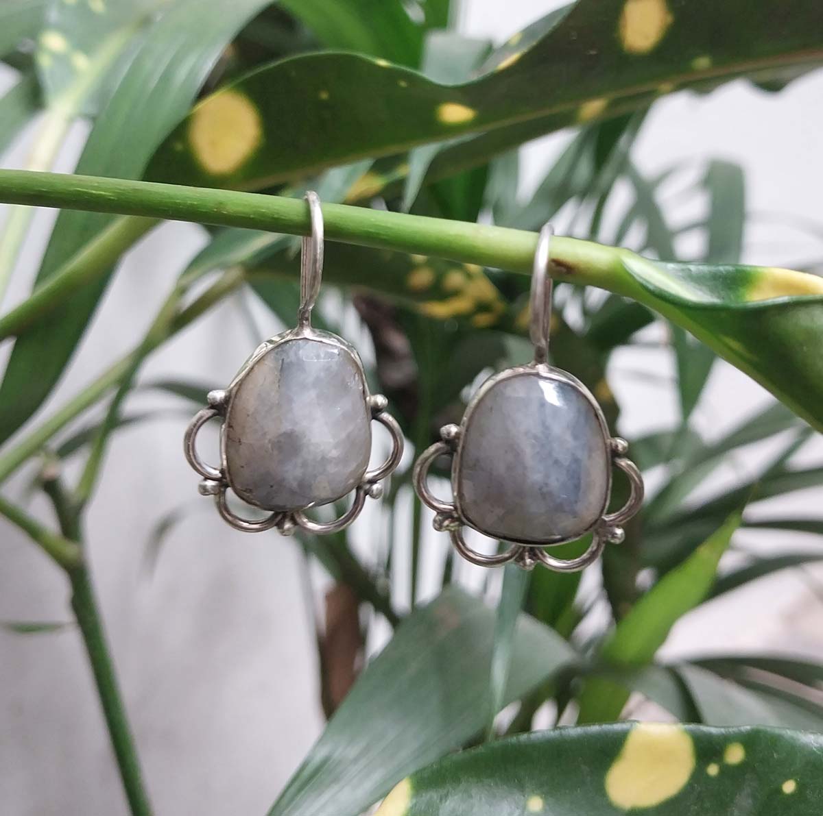 VATAVE 925 Silver Earring With Fancy Grey Color Gemstone