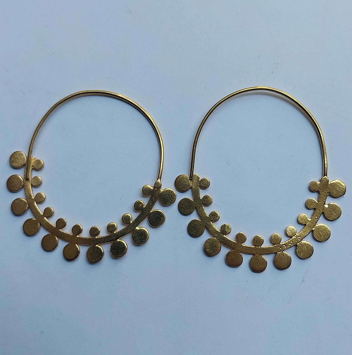 VATAVE Designer Brass Earring In Gold Polish For Party Wear