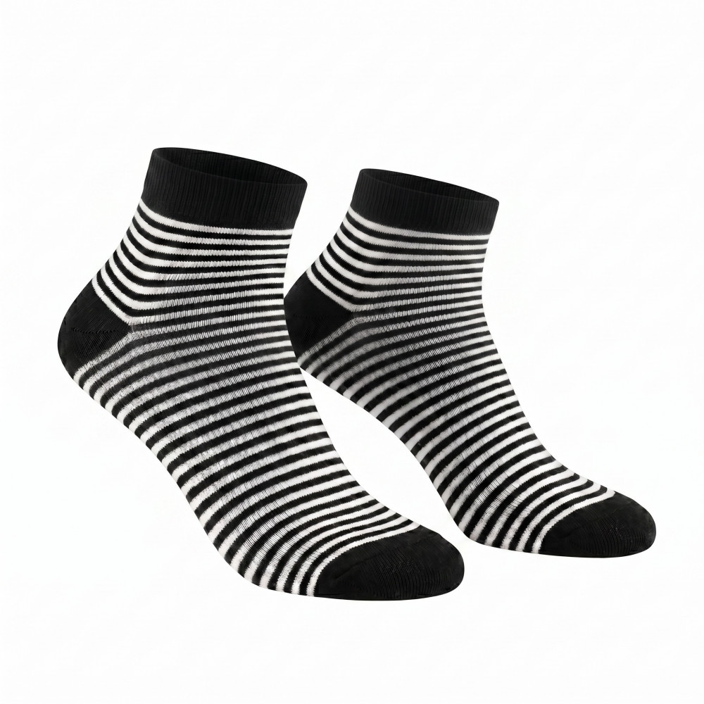 Image of Merino Wool Blend Ankle Socks- Black
