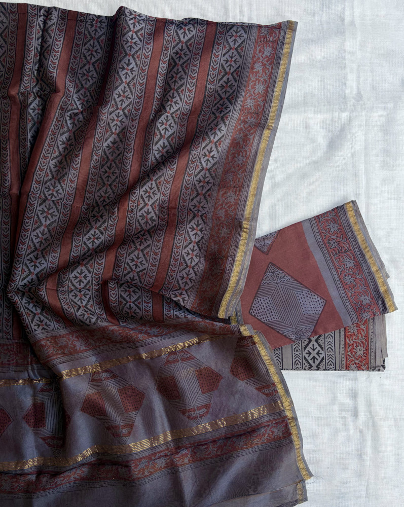 Image of Geometric Maroon Hand Block Print Maheshwari Silk Suit Set with Dupatta