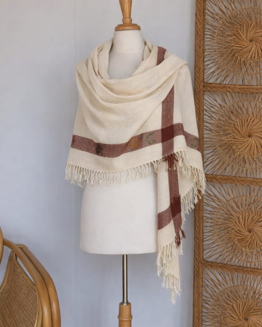 Ivory Nomad Weave Stole