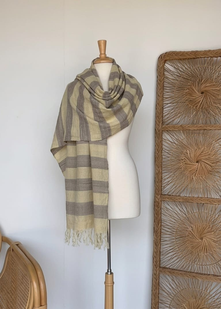 Ivory  Devbhoomi Muffler
