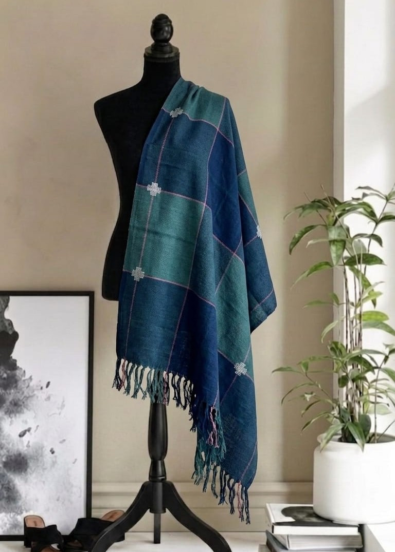Nocturne Ember Grid Shawl