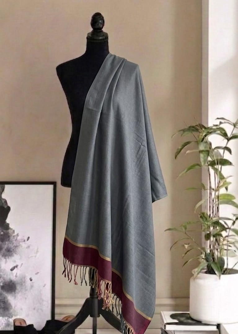 Noir Amara Veil Shawl