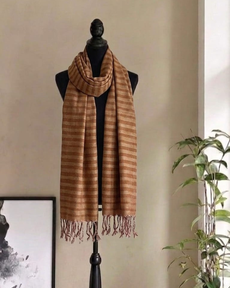 Kesar Reverie Stole